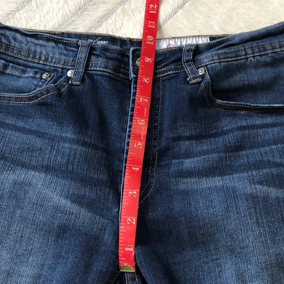 Teen’s AG jeans - Picture 4 of 8